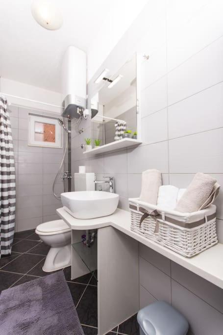 Apartment Dajana Feeling Of Home 特罗吉尔 外观 照片