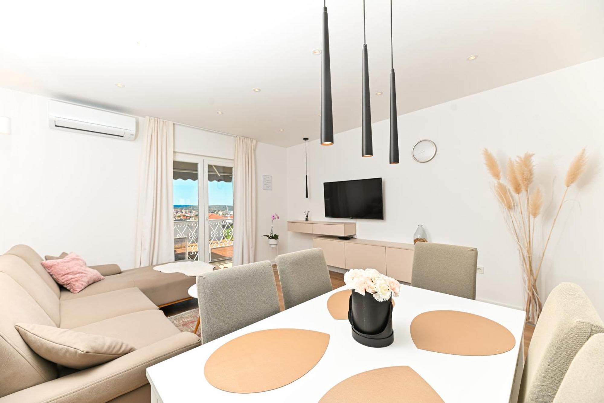 Apartment Dajana Feeling Of Home 特罗吉尔 外观 照片