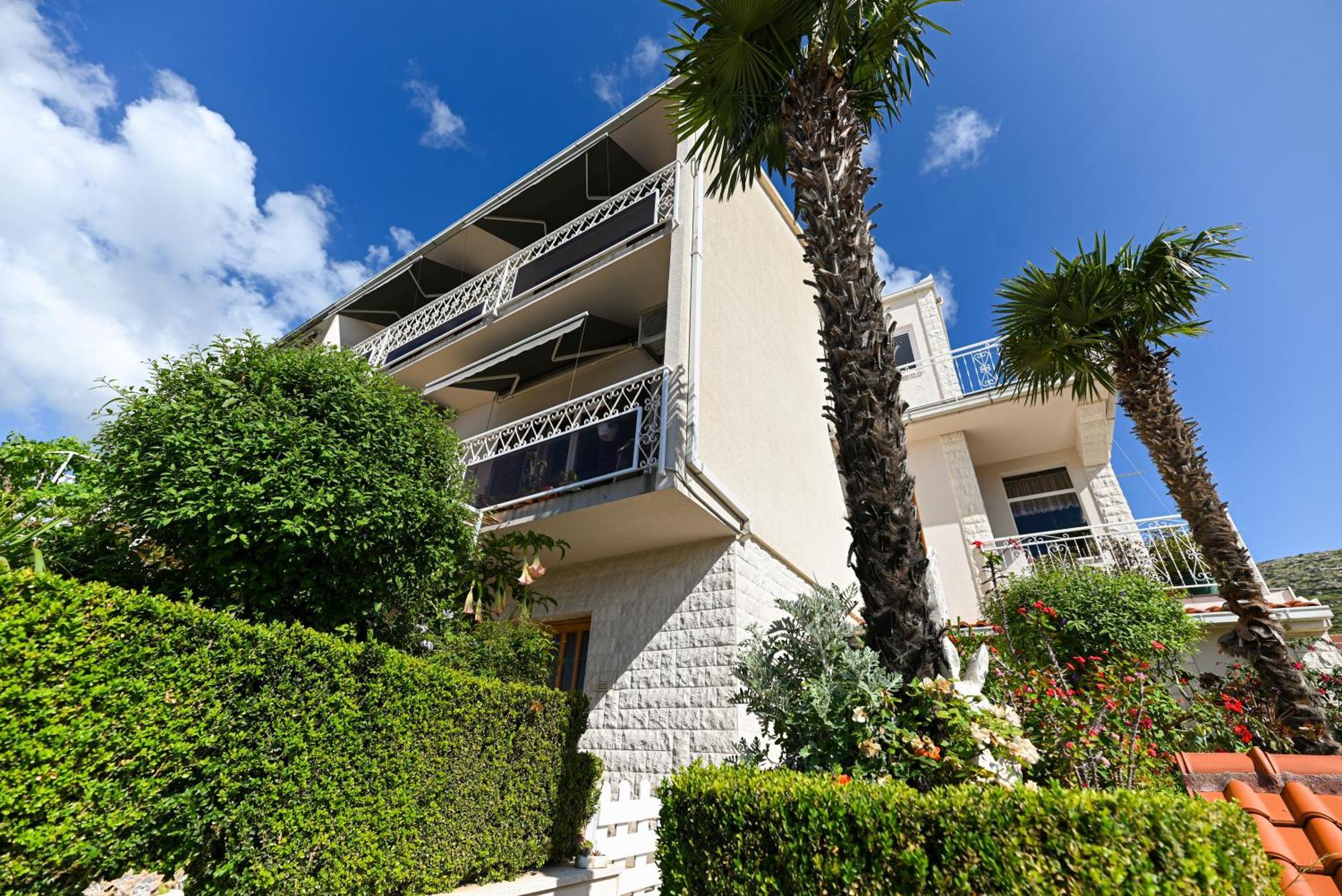 Apartment Dajana Feeling Of Home 特罗吉尔 外观 照片